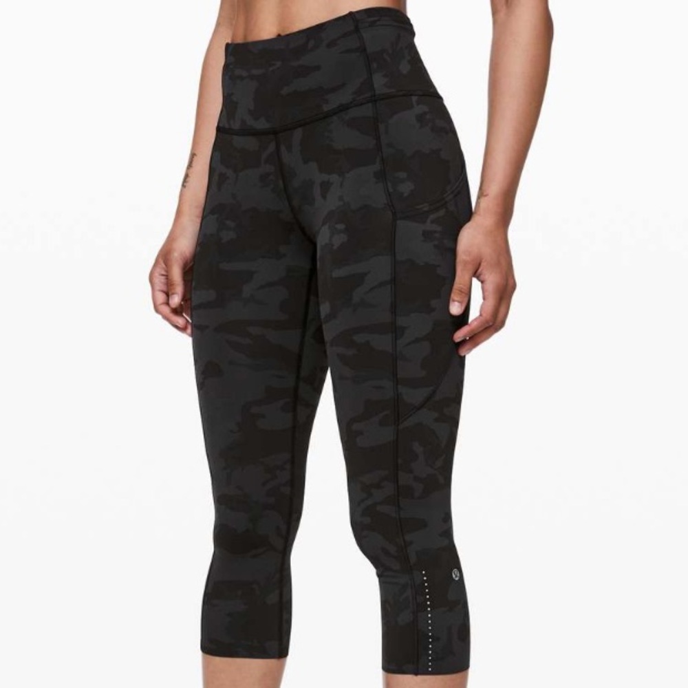 Lululemon Fast and Free Crop Leggings 19” Nulux Incognito Camo Multi Grey Size 6